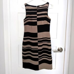 Semiformal Banana Republic Sleeveless Dress